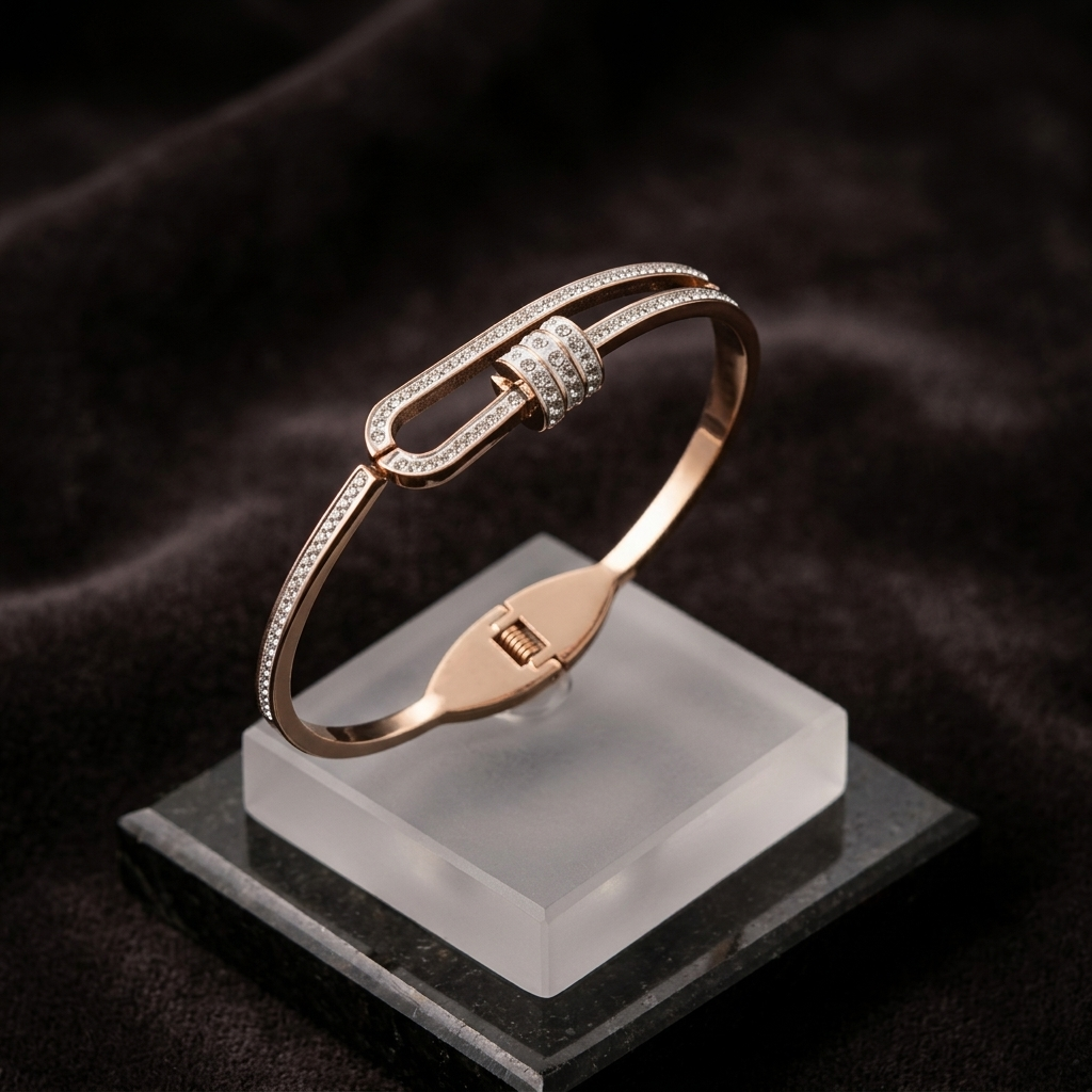 Elegant Interlocked Triple Ring Bracelet