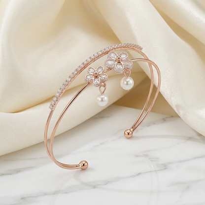 Designer Inspired Bloom & Pearl Bracelet