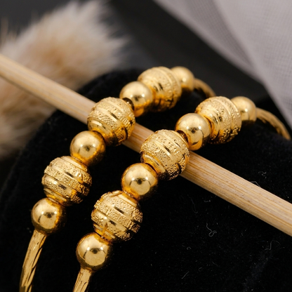 Beaded Designer Bracelet – Ball-and-Pipe Pattern