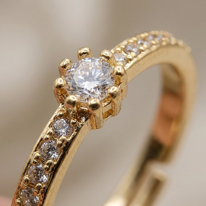 Adjustable Solitaire Ring with Crown-Set