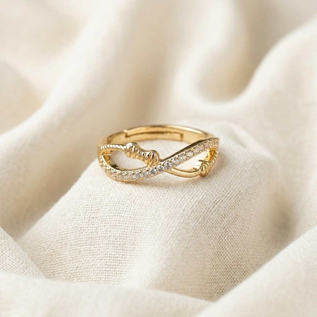 Adjustable Intertwined Ring