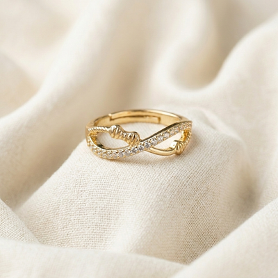 Adjustable Intertwined Ring