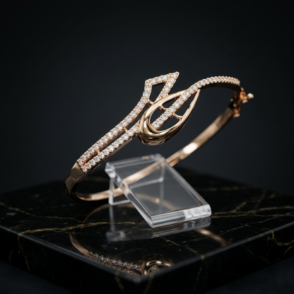 Sculpted Crossover Open Bracelet