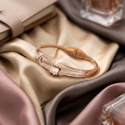Elegant Interlocked Triple Ring Bracelet