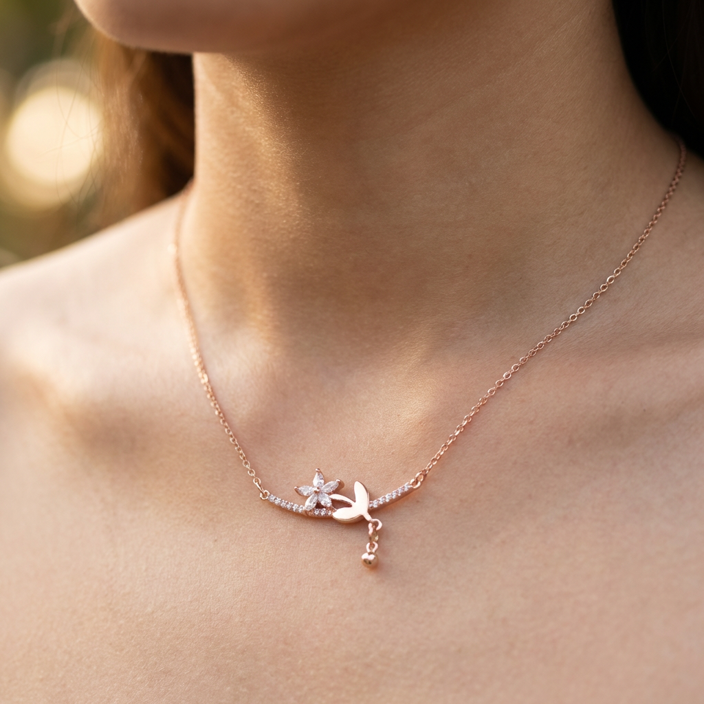 Modern Minimal Nature Motif Necklace