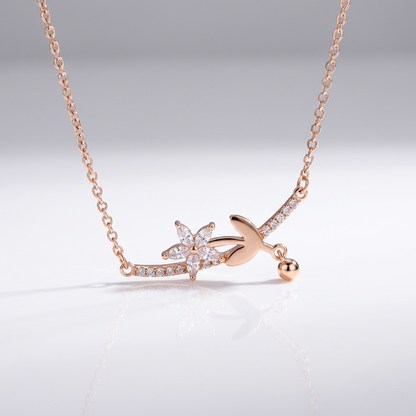Modern Minimal Nature Motif Necklace