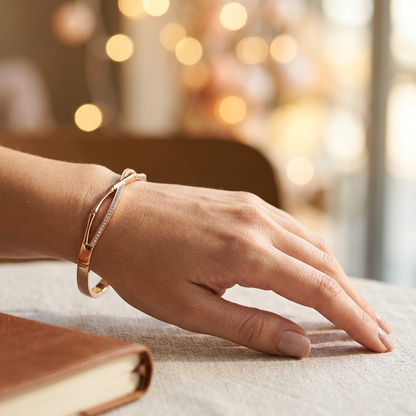 Bamboo-Textured Openable Bracelet