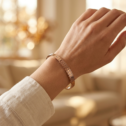 Polished Stainless Steel Hinged Bracelet