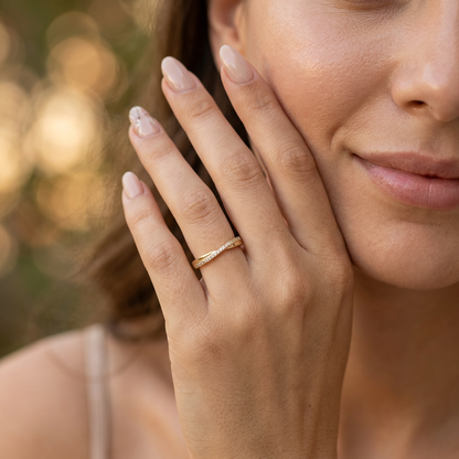Adjustable Criss-Cross Wave Ring